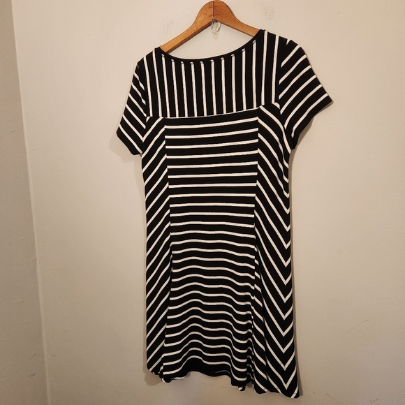 Soma Cafe Striped Black Trapeze Dress - Soft & Flowy - Your Summer Go-To! - Picture 8 of 13